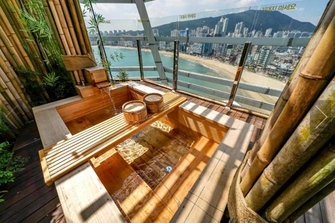 Gwanganli The Club Hotel Busan Buitenkant foto